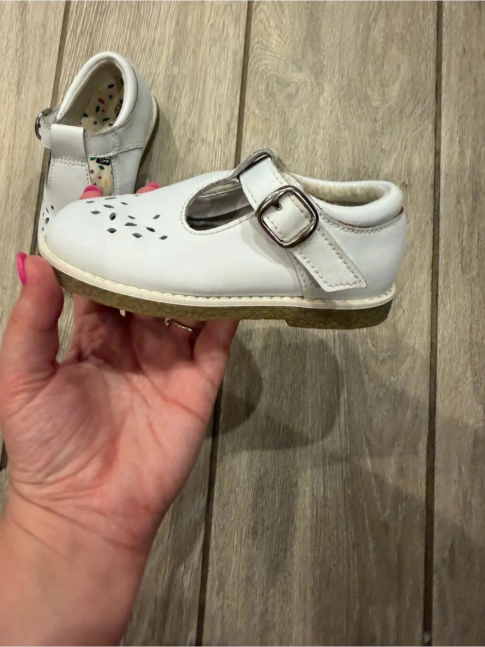 smartfit White Girls’ Mary Jane Dress Shoes with Buckle
